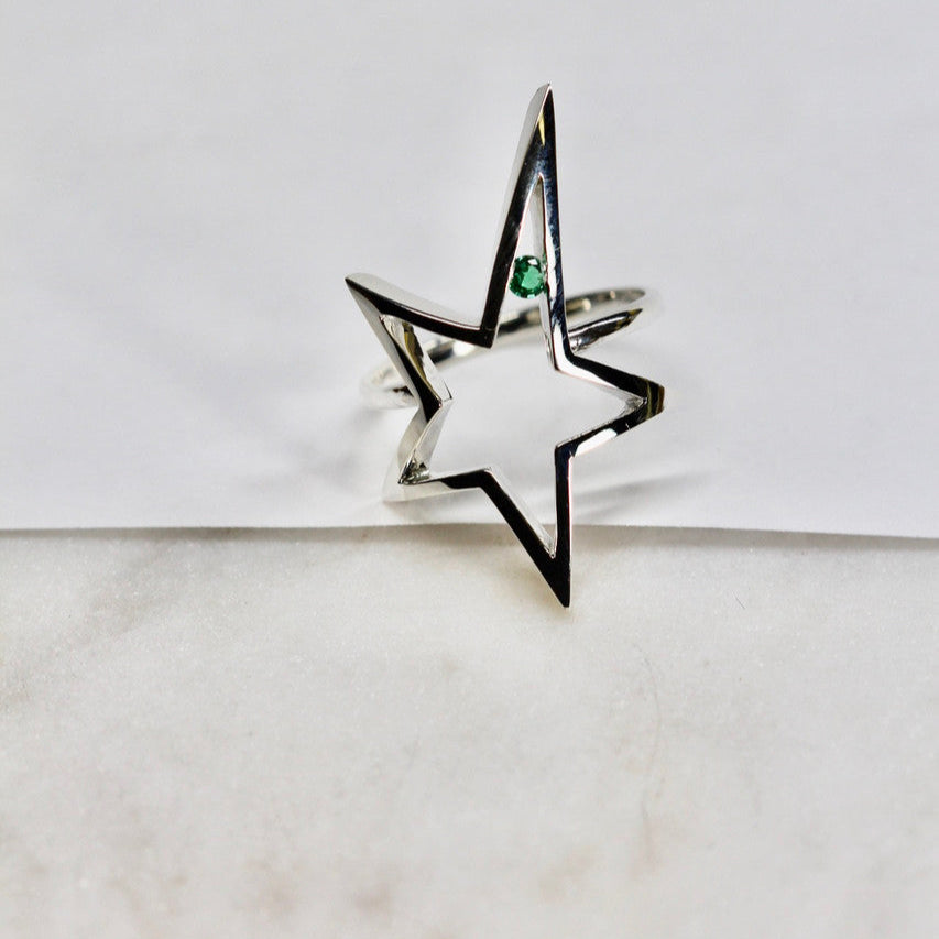 Gorgeous handmade star emerald sterling silver ring