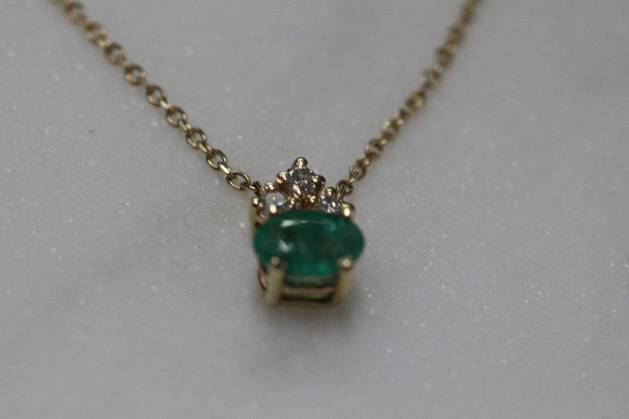14K Yellow Gold DiamondEmerald Necklace