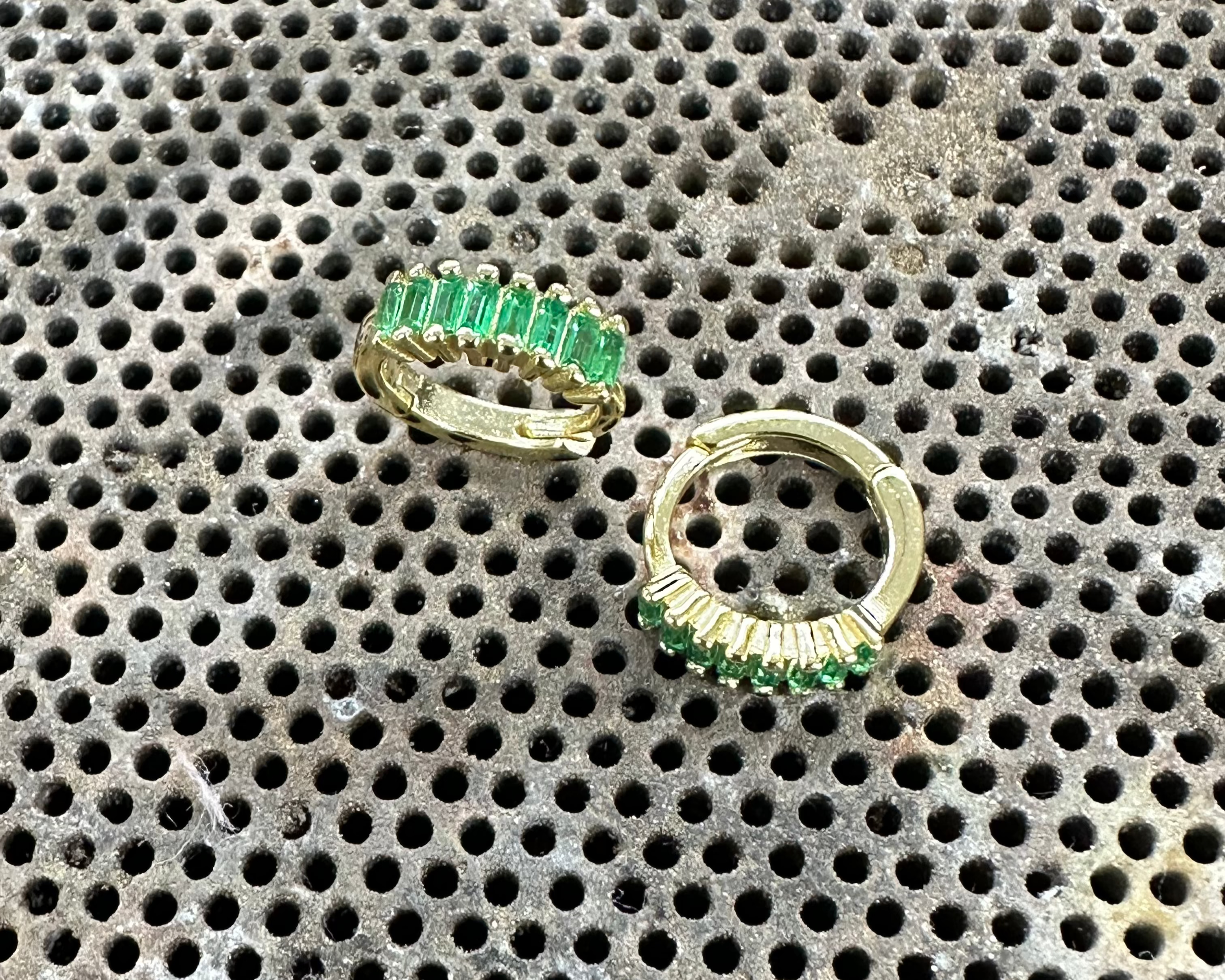 14K Yellow Gold Emerald Green Baguette Huggie Hoop Earrings – Small Gold Hoops for Women