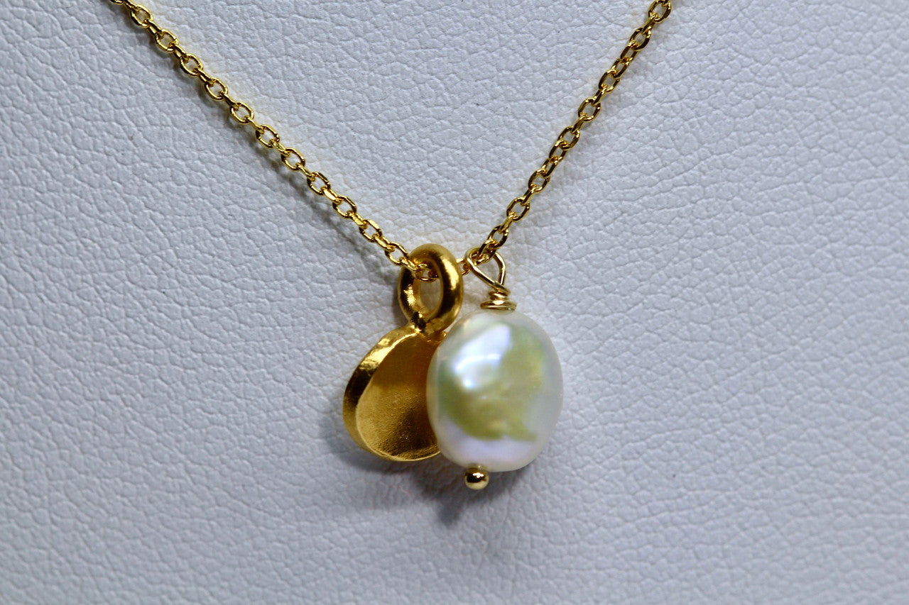 Handmade 14K Yellow Gold Pearl Necklace