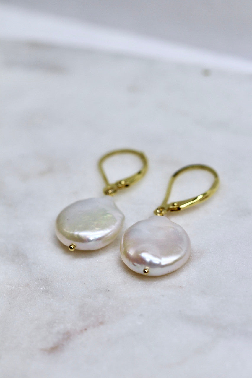 Gorgeous 14K Yellow Gold Pearl Earrings