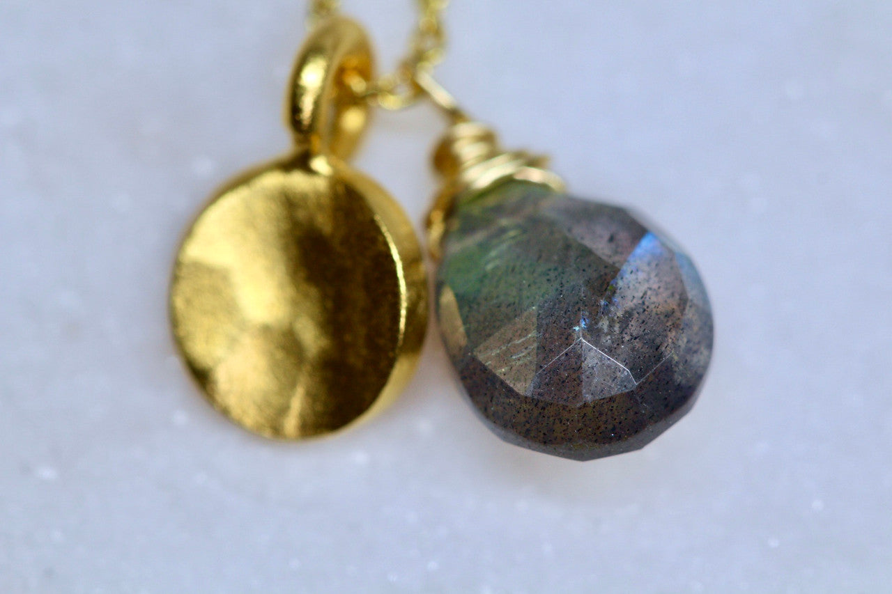 Labradorite Gemstone