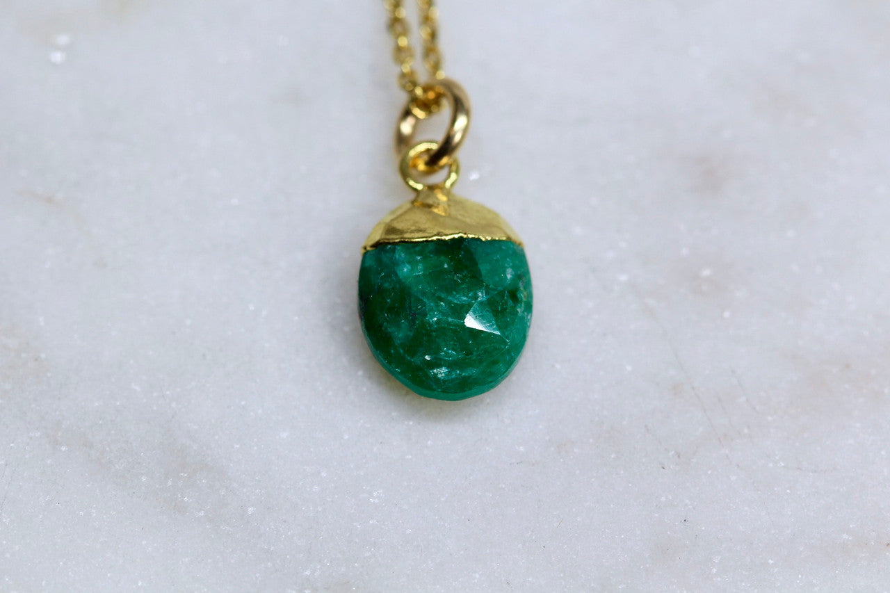 14K Yellow Gold Green Gemstone Necklace