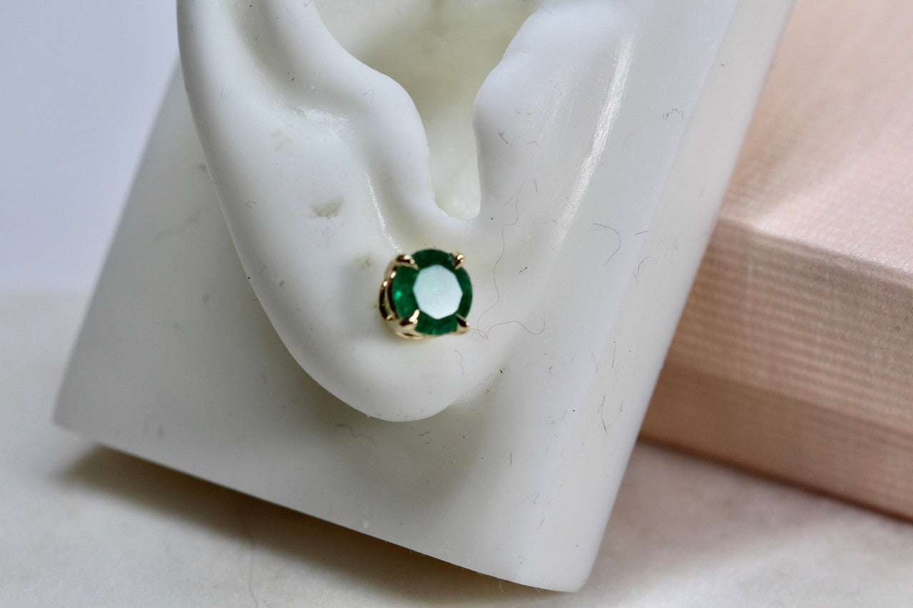 14K 2.00 Carat Emerald Stud Earrings!