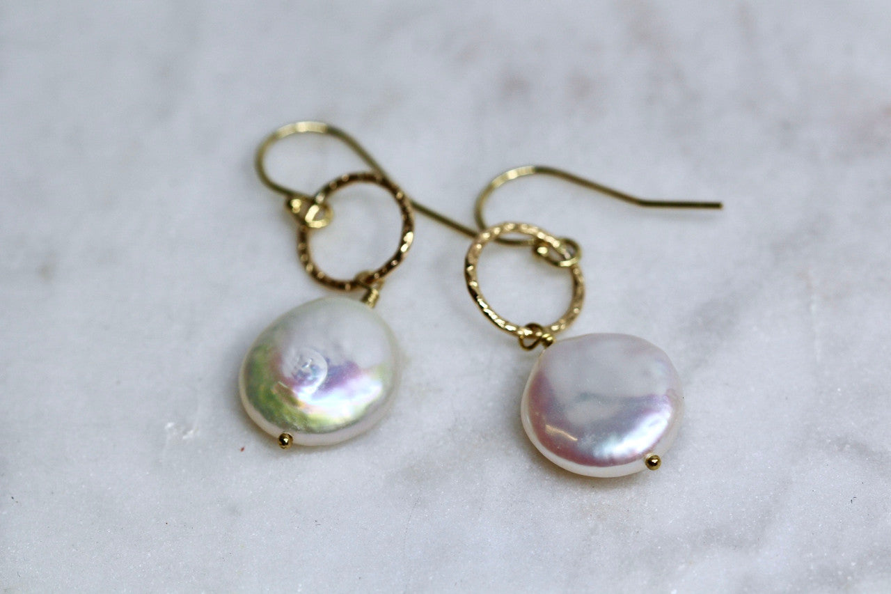 14K Yellow Gold Pearl Earring