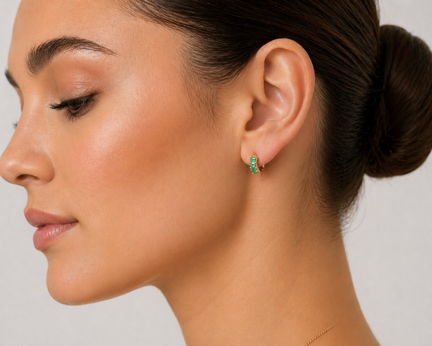 14K Yellow Gold Emerald Green Baguette Huggie Hoop Earrings – Small Gold Hoops for Women
