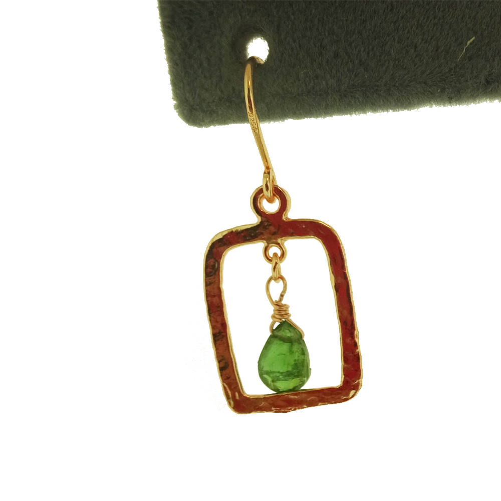 14K Rose Gold Tsavorite Garnet Hammered Rectangle Drop Earring, Hammered Green Garnet Drop Earring, Hammered Dangle Earring, Rose Gold Gemstone Drop Earring Hand Made